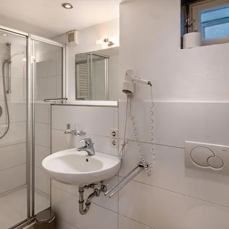 게스트하우스 Stadtzimmer Im Entenmoos 3*